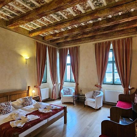 Hotel Opat Kutná Hora Екстериор снимка