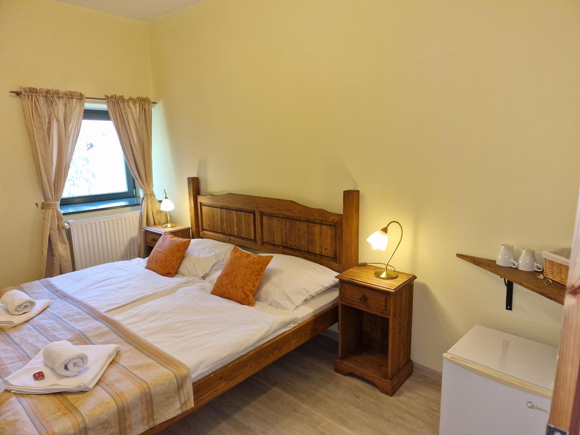 Hotel Opat Kutná Hora Екстериор снимка