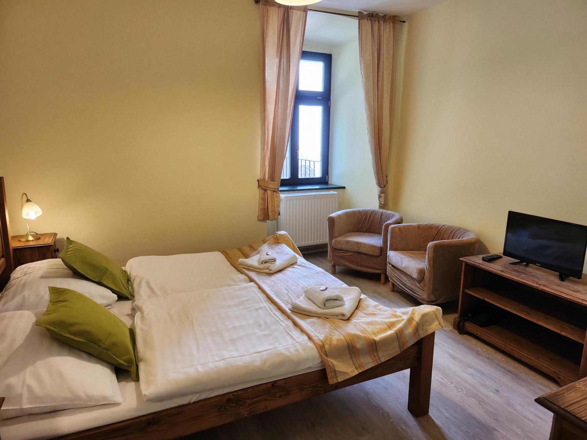 Hotel Opat Kutná Hora Екстериор снимка