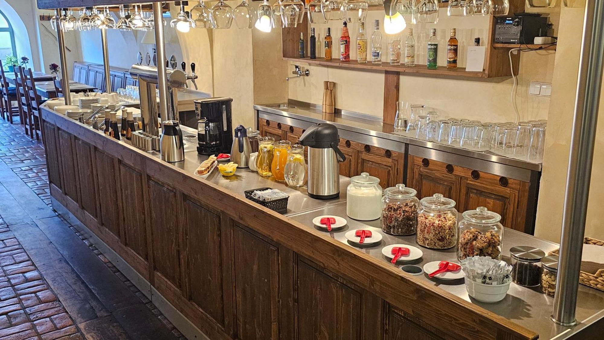 Hotel Opat Kutná Hora Екстериор снимка