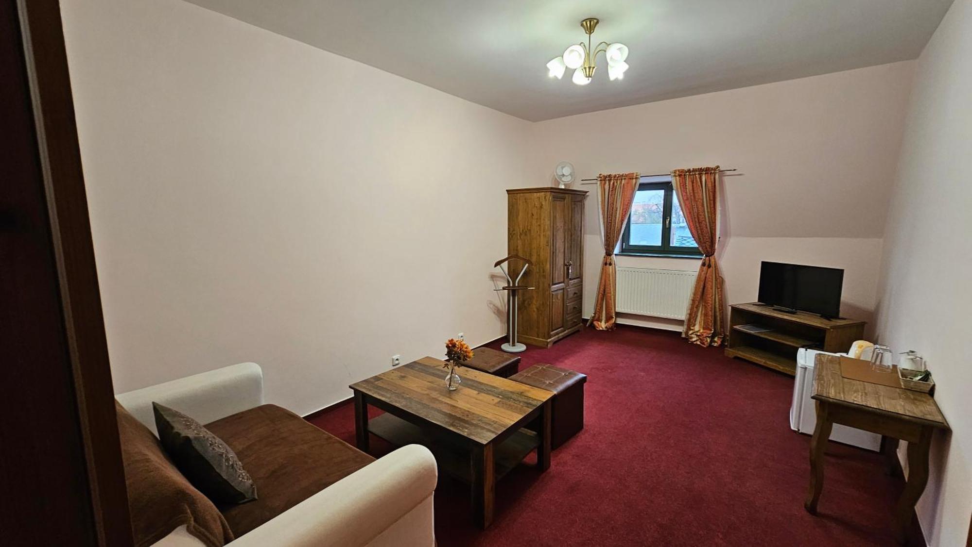 Hotel Opat Kutná Hora Екстериор снимка