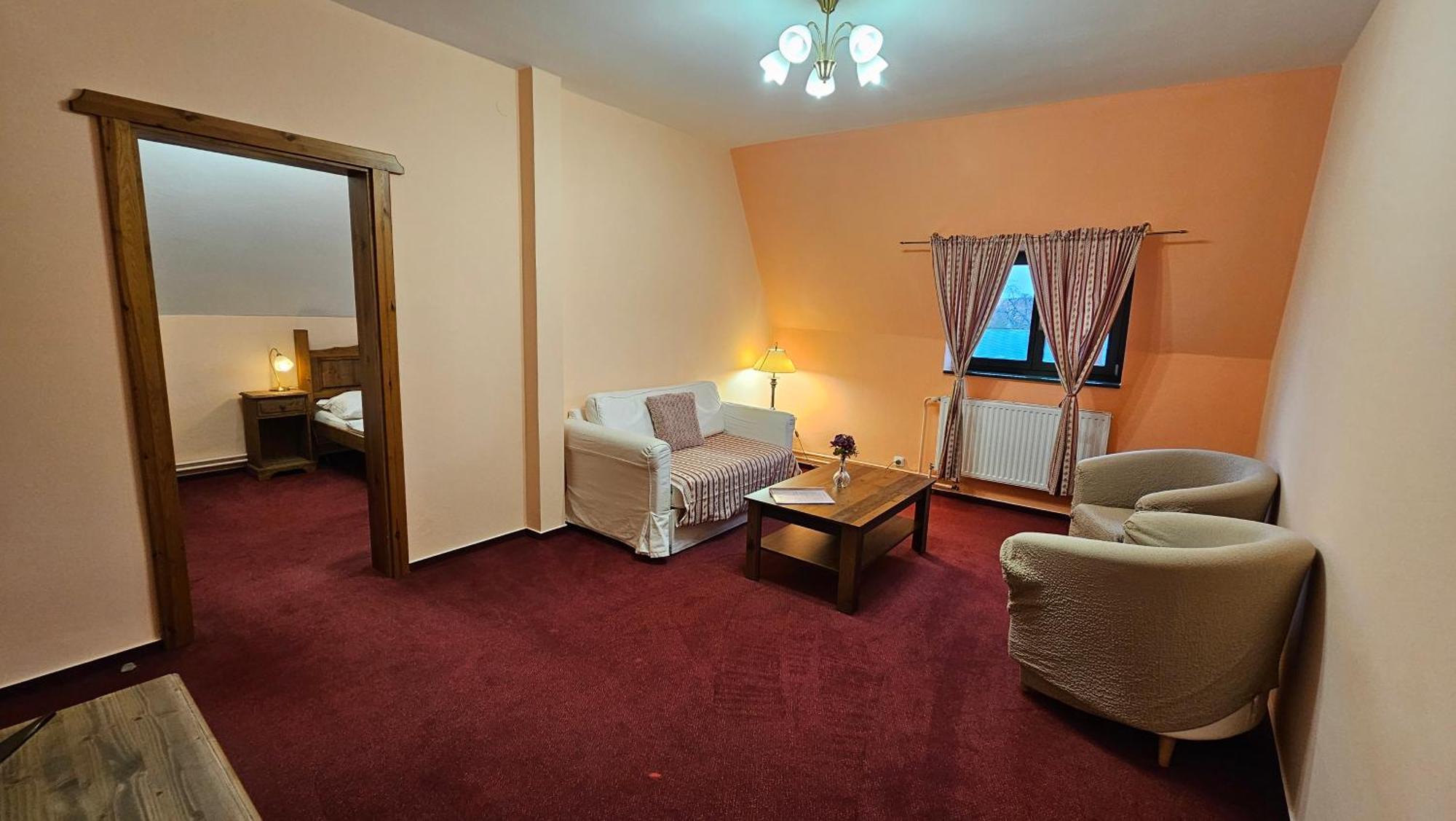 Hotel Opat Kutná Hora Екстериор снимка