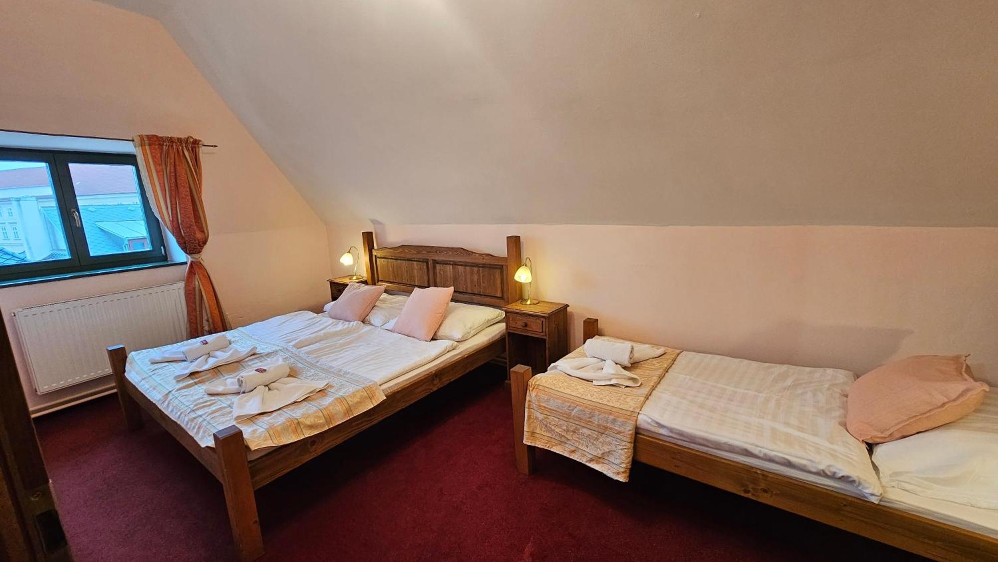 Hotel Opat Kutná Hora Екстериор снимка